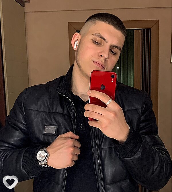 Илья, 23, Самаре — анкета №2136098