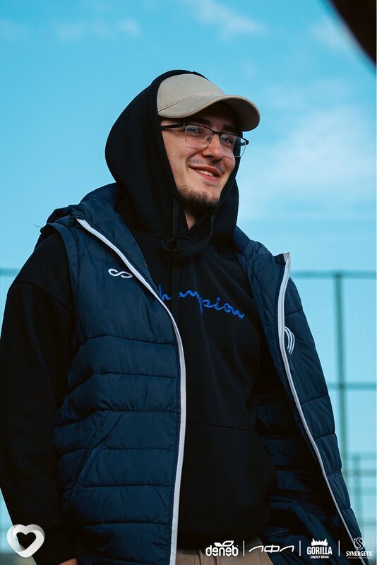 Ал, 24, Москве — анкета №2136790