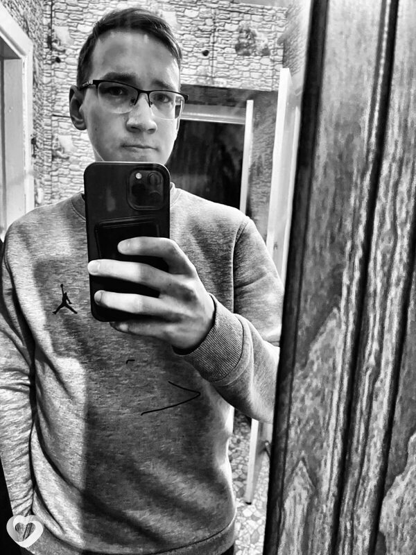 Артем, 24, Йошкар-Оле — анкета №2138200