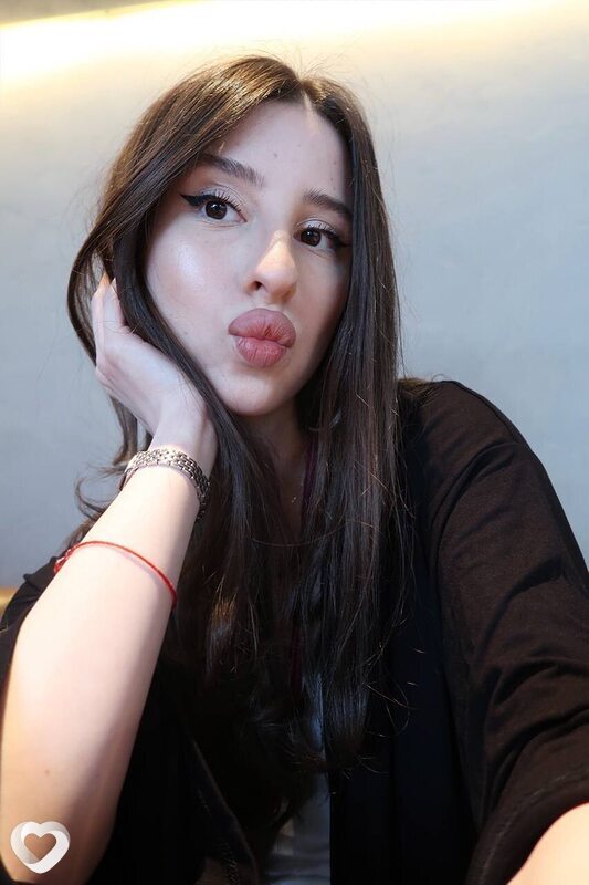 Кристина, 23, Москве — анкета №2137480
