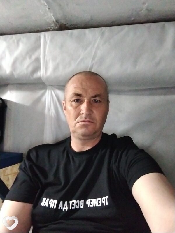 Олег, 46, Красноярске — анкета №2137268