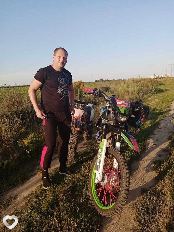 Стас, 41, Темрюке — анкета №2137685