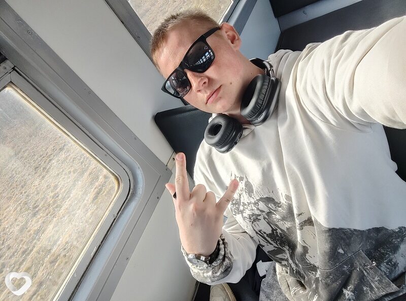 Тимофей, 19, Слуцке — анкета №2163820