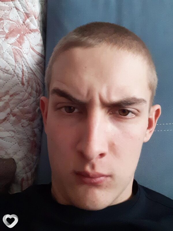 Александр, 26, Хабаровске — анкета №2138244