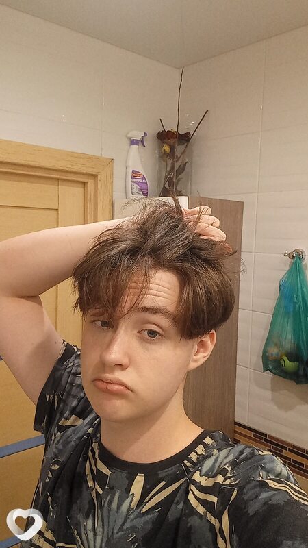 Артемий, 22, Минске — анкета №2138415