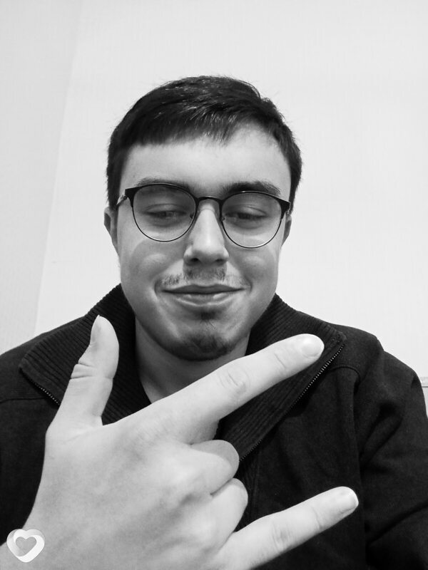 Сергей, 20, Мурманске — анкета №2138435