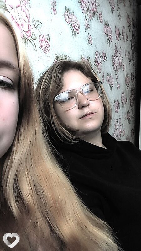 Оксана, 20, Ульяновске — анкета №2139788