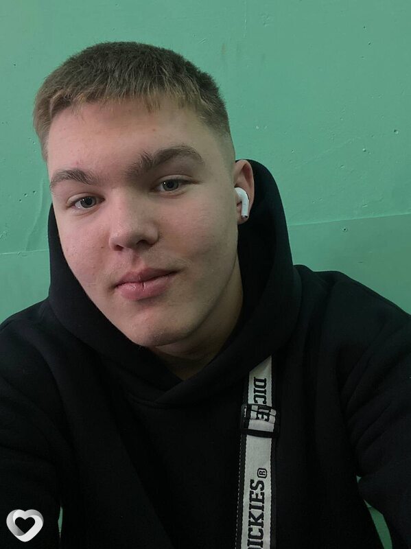 Андрей, 19, Ногинске — анкета №2139229