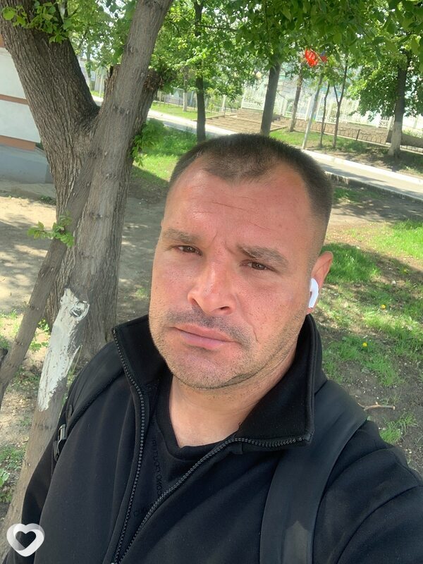 Максим, 38, Белгороде — анкета №2139124