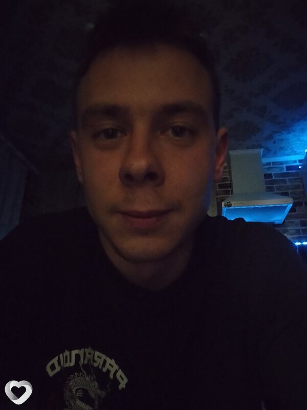 Влад, 23, Армавире — анкета №2138986