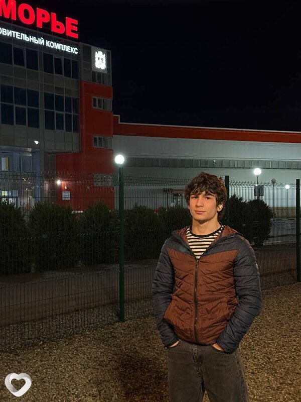 Алим, 20, Буденновске — анкета №2139594
