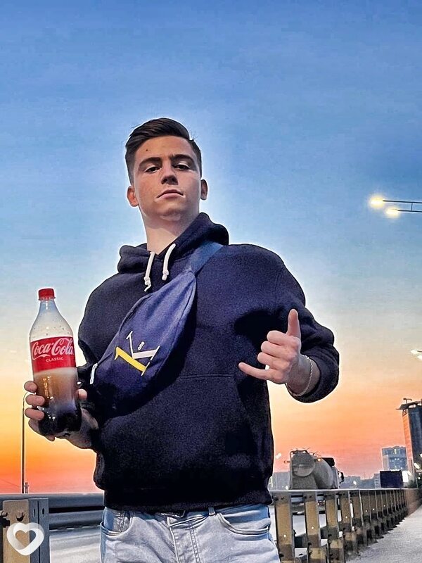 Владимир, 23, Новочеркасске — анкета №2139595