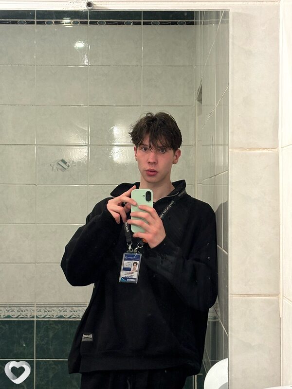 Андрей, 21, Санкт-Петербурге — анкета №2139553