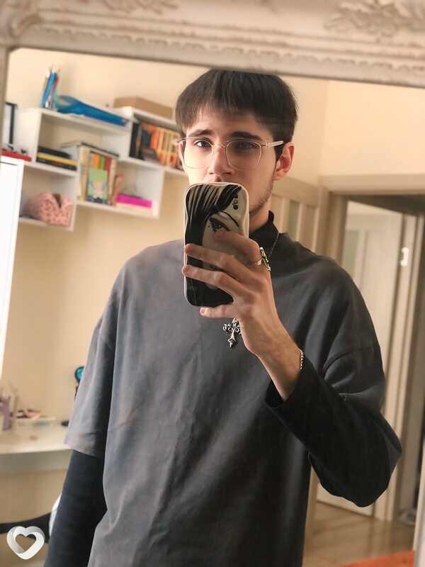 Лев, 28, Санкт-Петербурге — анкета №2164897