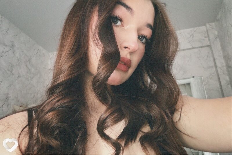 Юля, 20, Ангарске — анкета №2140600