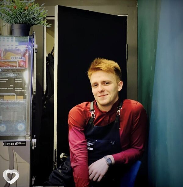 Влад, 21, Москве — анкета №2140200