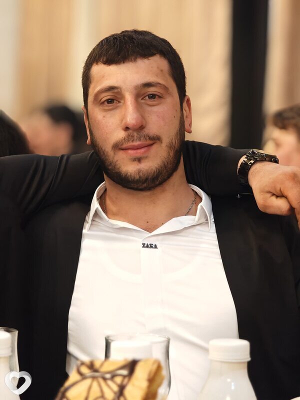 Ааа, Серов
