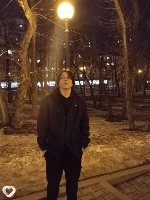 Кирилл, 21, Хабаровске — анкета №2140386