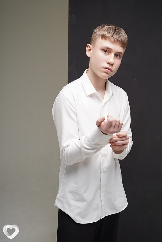 Кирилл, 20, Белгороде — анкета №2165622