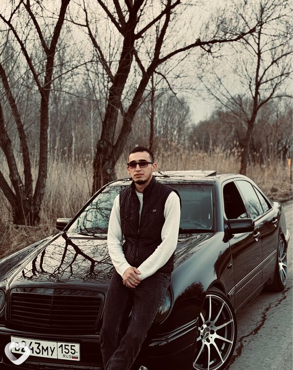 Артур, 32, Омске — анкета №2165630