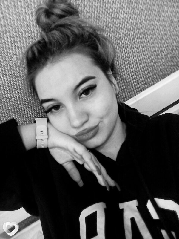 Алиса, 22, Омске — анкета №2140716