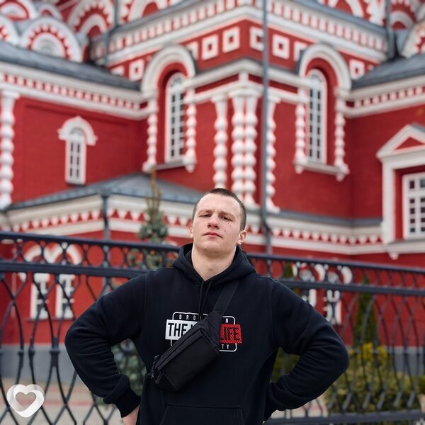 Олег, 23, Мозыре — анкета №2165225