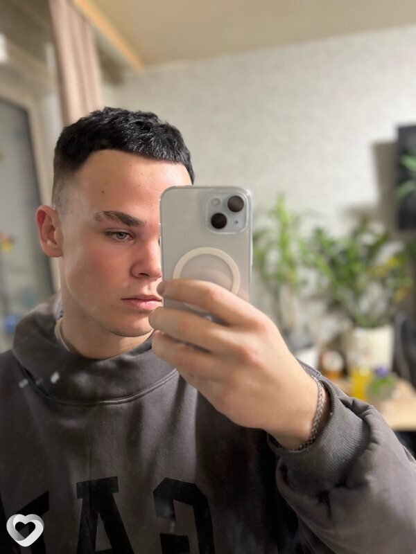 Кирилл, 19, Хабаровске — анкета №2165427