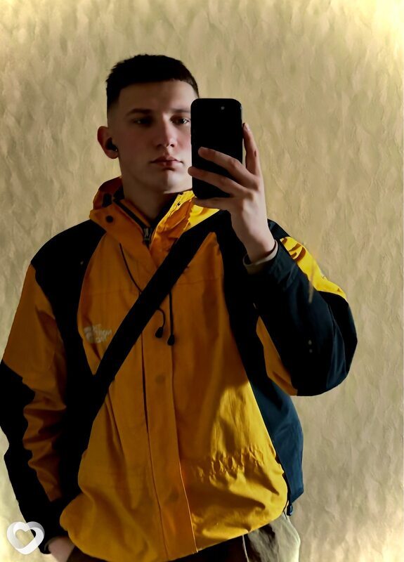 Виталик, 22, Минске — анкета №2140916