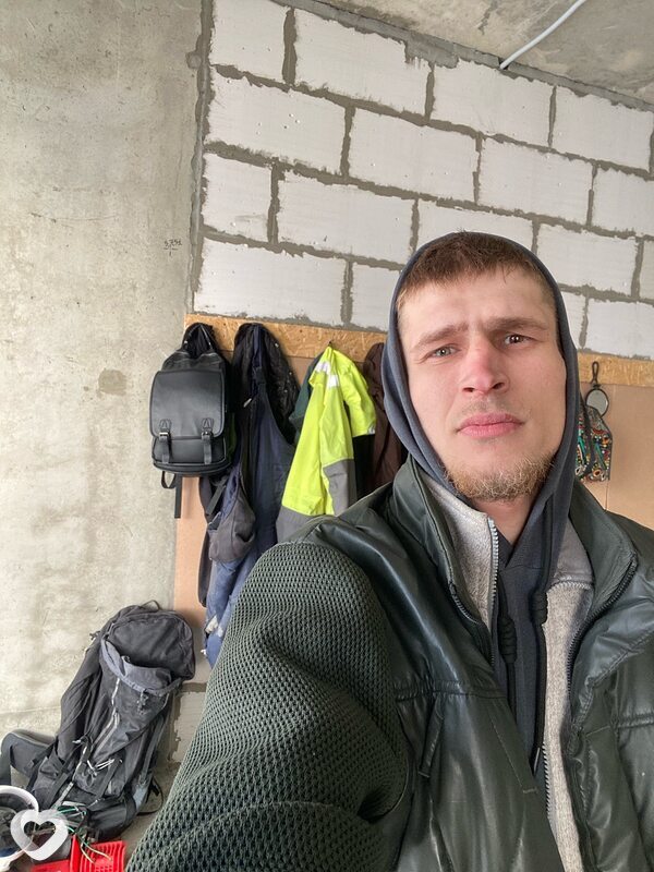 Артем, 26, Москве — анкета №2141051