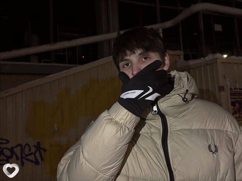 Евгений, 21, Кемерове — анкета №2165369