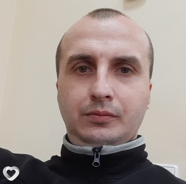 Виктор, Ичня