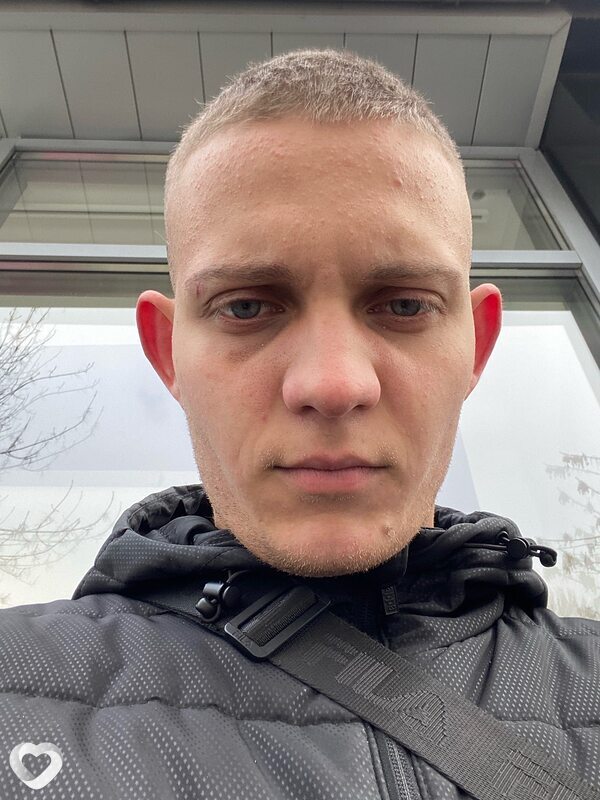 Александр, 23, Саратове — анкета №2141330