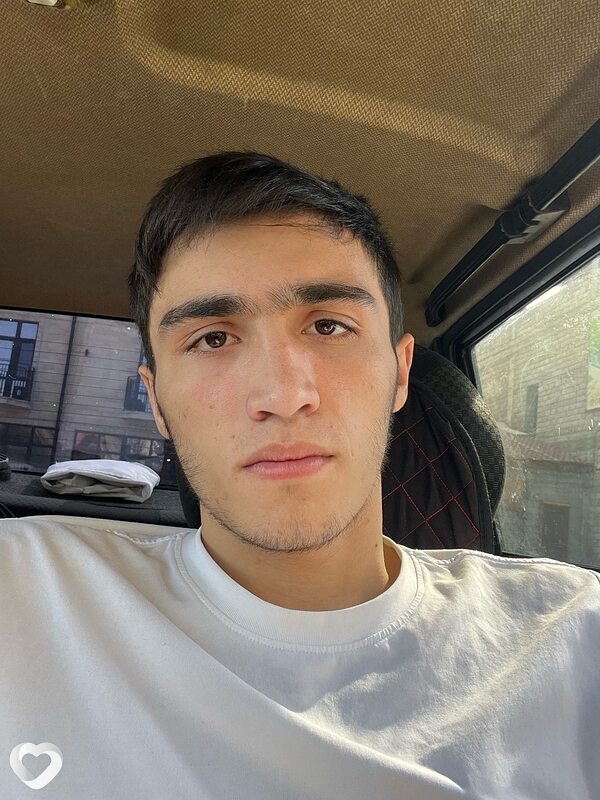 Азамат, 23, Москве — анкета №2141505