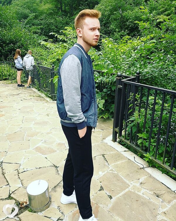 Владимир, 26, Москве — анкета №2141512