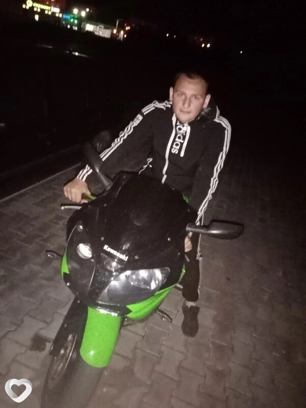 Вадим, 26, Севастополе — анкета №2165913