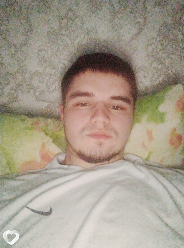 Ivan, 23, Саратове — анкета №2142055