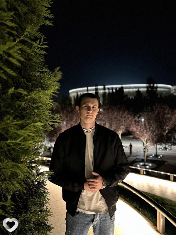 Вадим, 26, Ейске — анкета №2142325