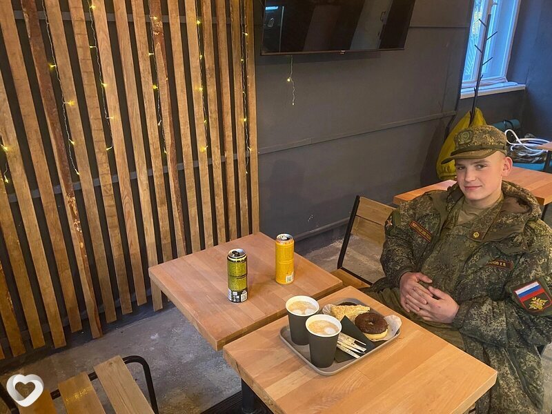 Константин, 22, Москве — анкета №2142225