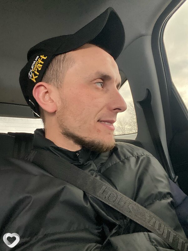 Вадим, 28, Казани — анкета №2143012