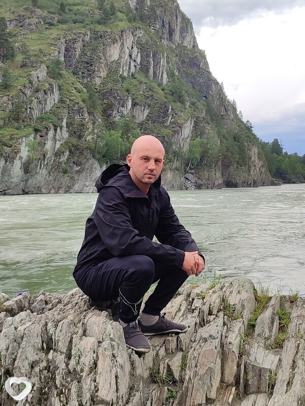 Роман, 42, Барнауле — анкета №2166443