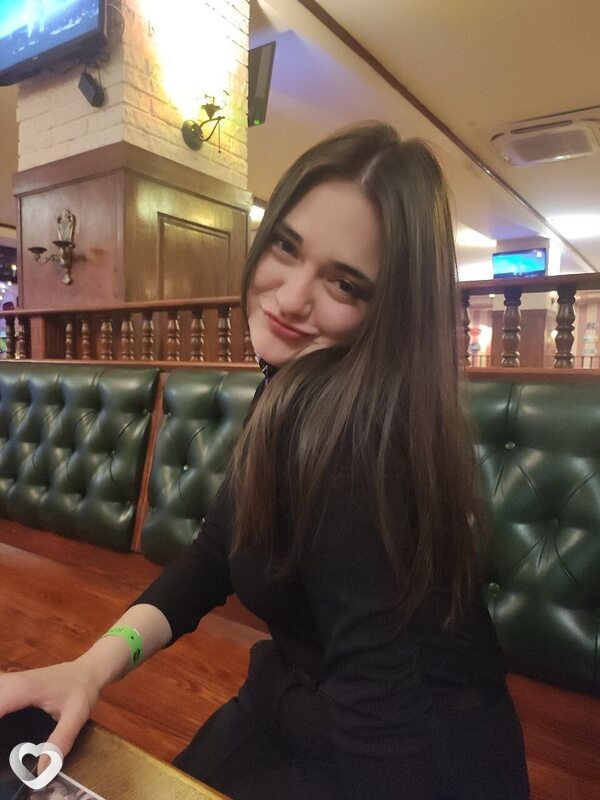 Екатерина, 21, Магнитогорске — анкета №2166462
