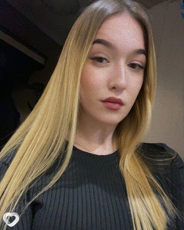 Елена, 24, Омске — анкета №2142901