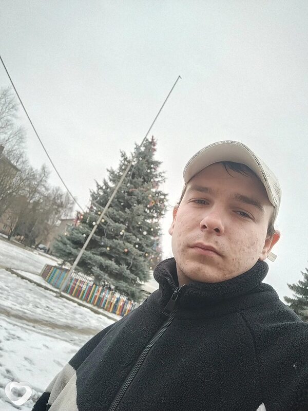 Николай, 21, Узловой — анкета №2166560