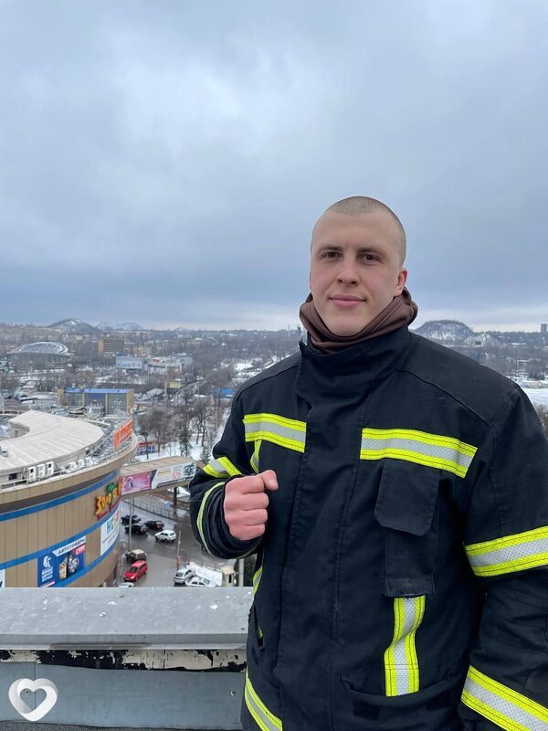 Андрей, 25, Донецке — анкета №2142939