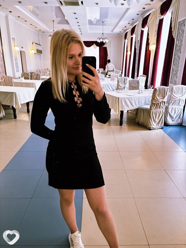 Ника, 19, Волгограде — анкета №2143344