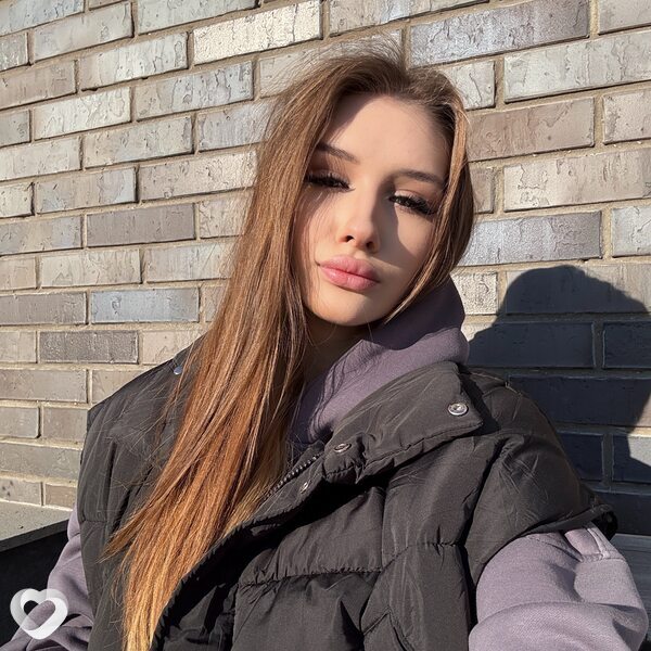 Вик, 22, Ижевске — анкета №2144045