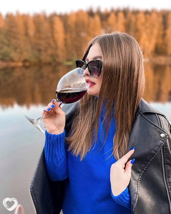 Карина, 26, Абакане — анкета №2144629