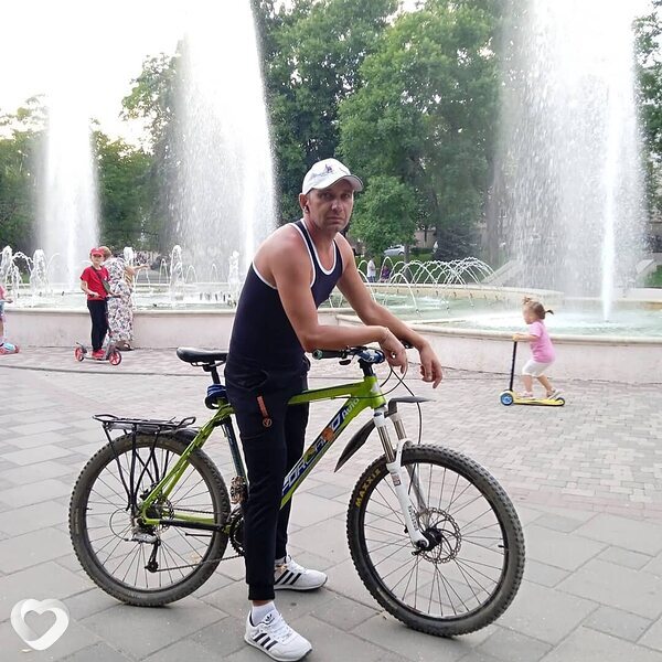 Михаил, 39, Ессентуках — анкета №2143719