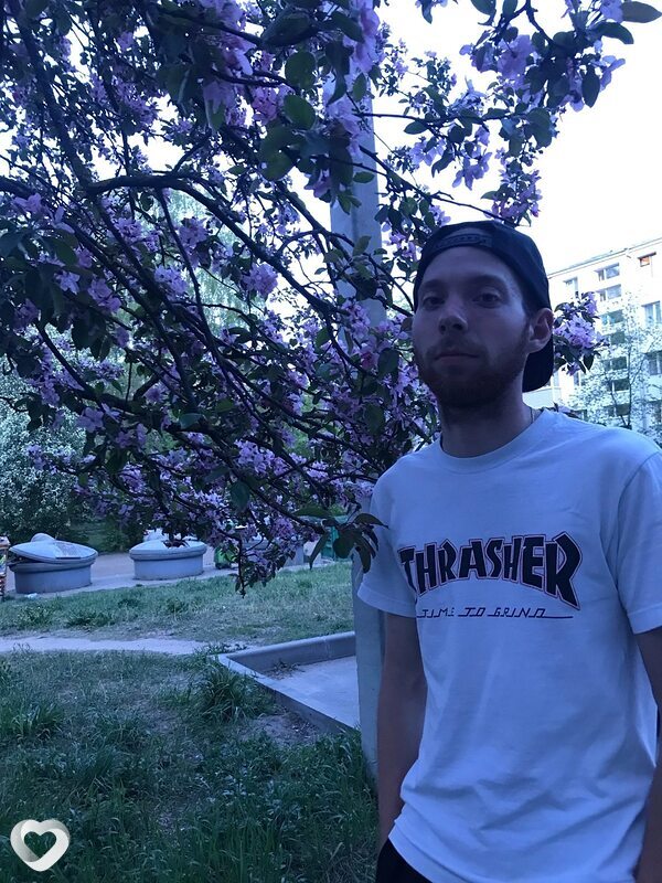 Олег, 25, Великом Новгороде — анкета №2144025