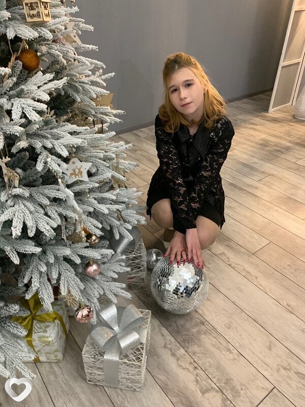 Лиза, 19, Калуге — анкета №2144271